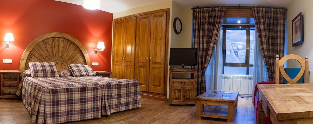 Gran Chalet Hotel & Petit Spa Hotel