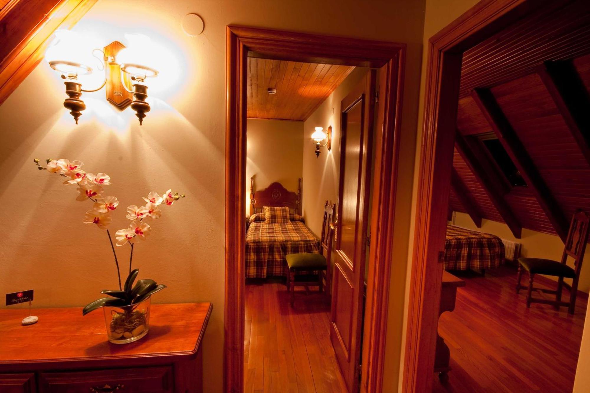 Gran Chalet Hotel & Petit Spa Hotel Vielha